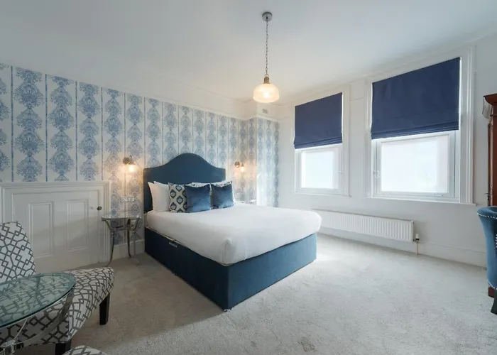 Florence Gardens Boutique And RestaurantBoutique Hotel